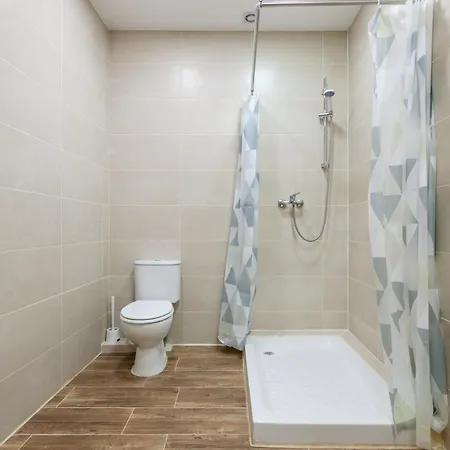 Camp Nou & Fira Business Lofts Aparthotel 3*