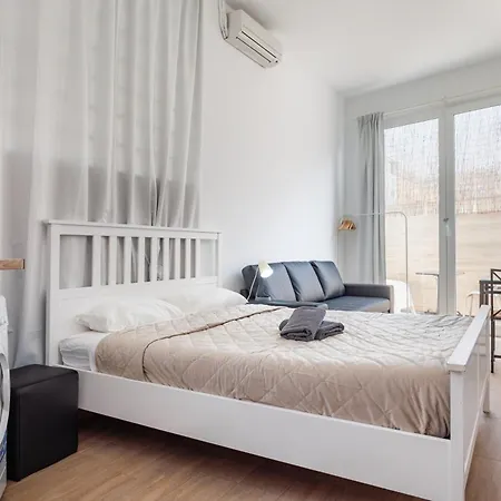 Apart Otel Camp Nou & Fira Business Lofts L'Hospitalet de Llobregat