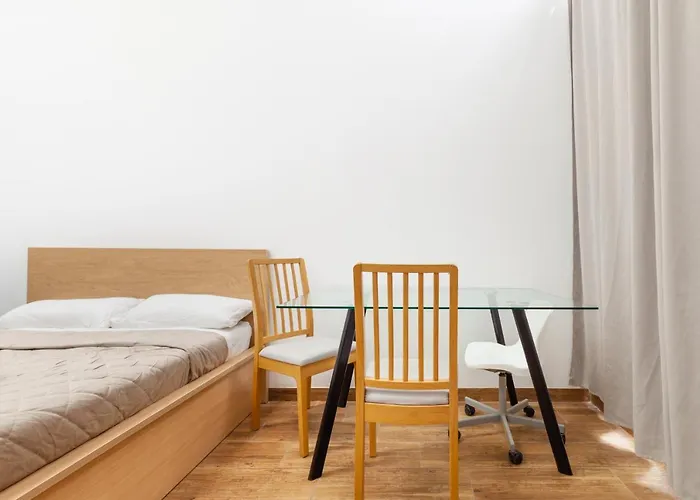 Camp Nou & Fira Business Lofts Lejlighedshotel L'Hospitalet de Llobregat